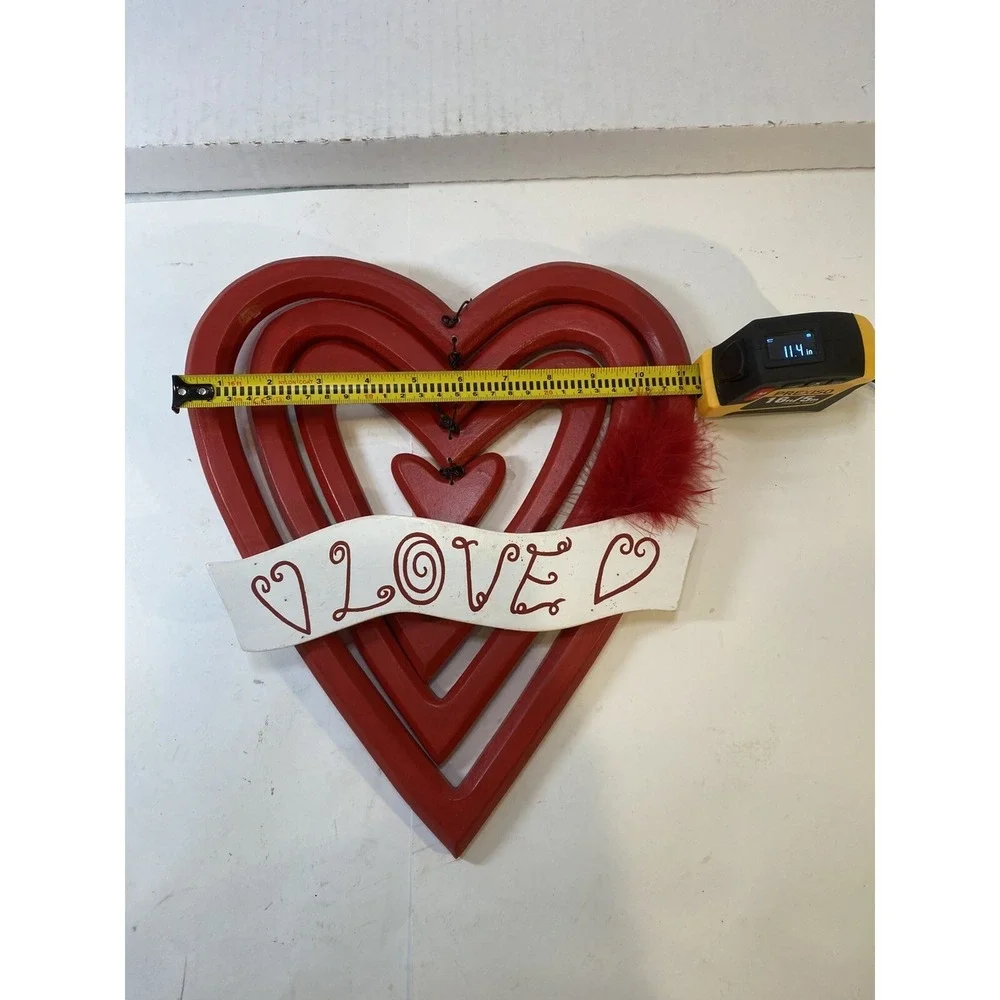 VALENTINE'S DAY HEARTS HANGER Door Wall Art SIGN Hanging Plaque w/feather accent